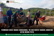 Permudah Akses Warga Sangasanga, TNI dan Rakyat Bangun Jembatan Beton Merah Putih