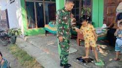 Tingkatkan Kesehatan Anak Dan Cegah Stunting, Serda Fiyan Setyadi Dampingi Posyandu ILP Di Desa Kebon Agung