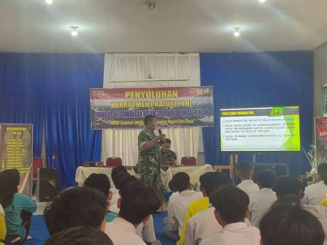 Siswa SMAN 7 Barabai Dapat Pembekalan Rekrutmen TNI AD dari Kodim 1002/HST