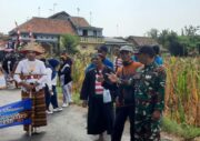 Jaga Keamanan dan Kondusivitas, Koramil Kanigaran Kawal KETAN BERKREASI di Kebonsari Wetan