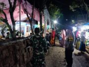 Koramil Leces Pantau Kamtibas Lewat Komsos Dan Patroli Wilayah Binaan