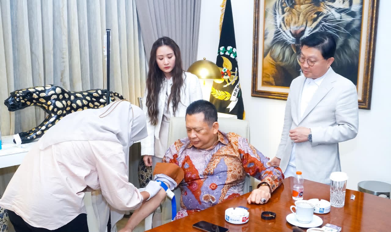 Terima Perwakilan Sojunghan Medicare, Bamsoet Dorong Medical Check-Up Berbasis Teknologi dan Deteksi Dini di Indonesia Terima Perwakilan Sojunghan Medicare, Bamsoet Dorong Medical Check-Up Berbasis Teknologi dan Deteksi Dini di Indonesia