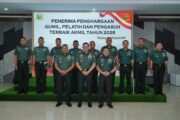 Gubernur Akmil Beri Penghargaan kepada Gumil, Pelatih, dan Pengasuh Terbaik