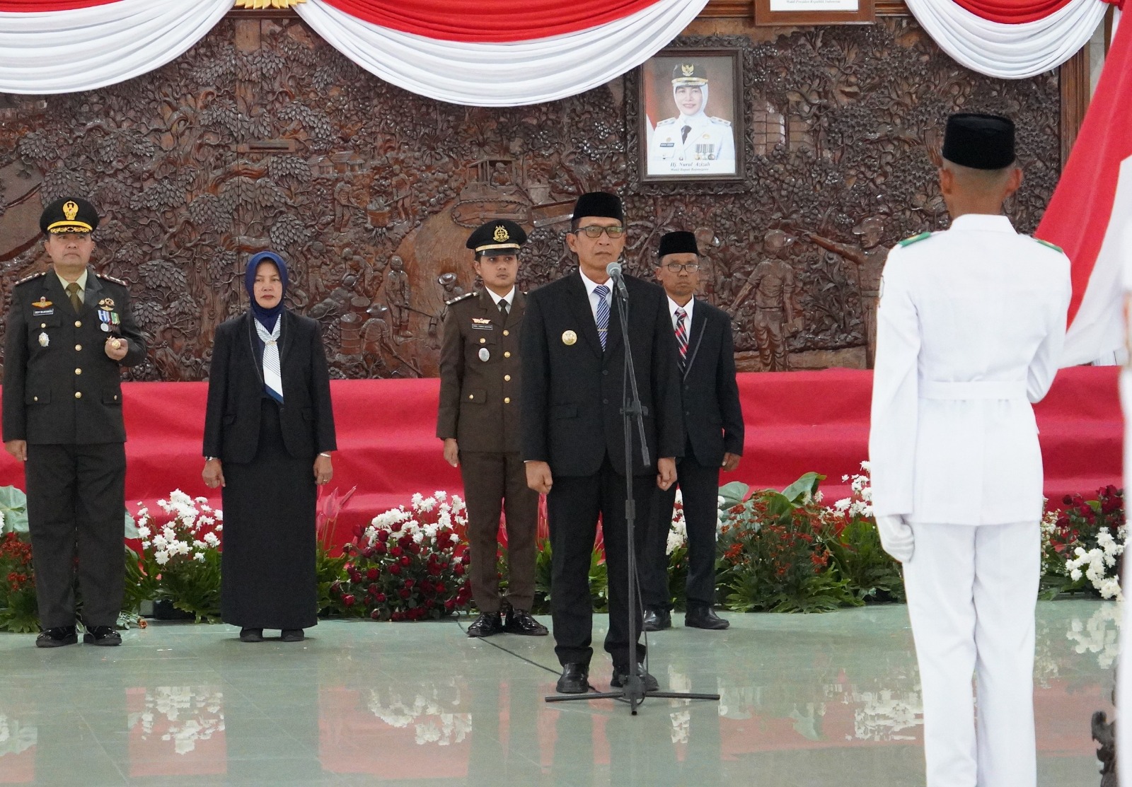 Dandim Bojonegoro Hadiri Pengukuhan 72 Anggota Paskibraka 2026: Siap Tunaikan Tugas Mulia di Hari Kemerdekaan Dandim Bojonegoro Hadiri Pengukuhan 72 Anggota Paskibraka 2026: Siap Tunaikan Tugas Mulia di Hari Kemerdekaan