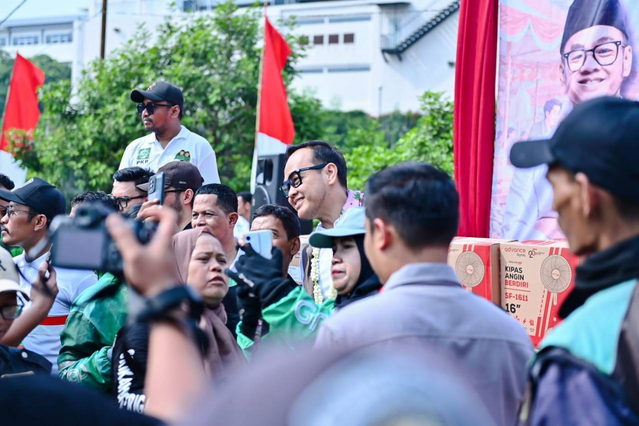 Rano Alfath Gelar Gebyar Kemerdekaan, 1.500 Sahabat Ojol Meriahkan HUT RI ke-81
