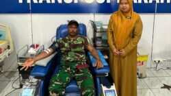 Kemanunggalan TNI-Rakyat, Babinsa Haruyan Donorkan Darah