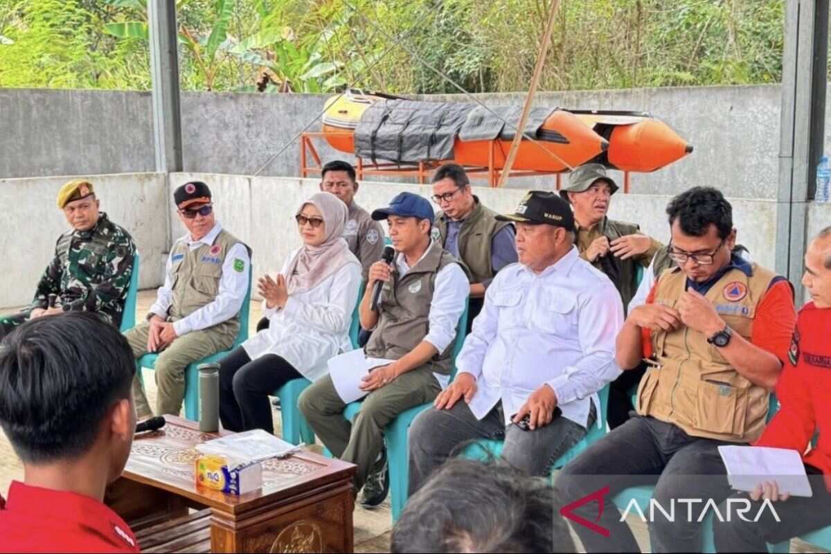 Tindakan Menteri Kehutanan Tentang Kebakaran Hutan dan Habitat Orang Utan di Berau