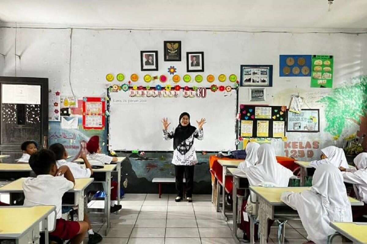 Imbauan Penjemputan Siswa di Tangerang