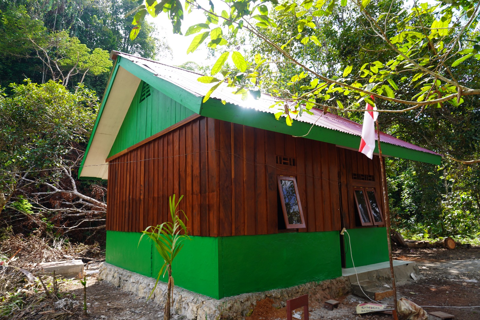 Rumah Impian Warga Kampung Sesor Rampung 100 Persen, Bukti Nyata TMMD Ke-129 Kodim 1807/Sorsel Rumah Impian Warga Kampung Sesor Rampung 100 Persen, Bukti Nyata TMMD Ke-129 Kodim 1807/Sorsel