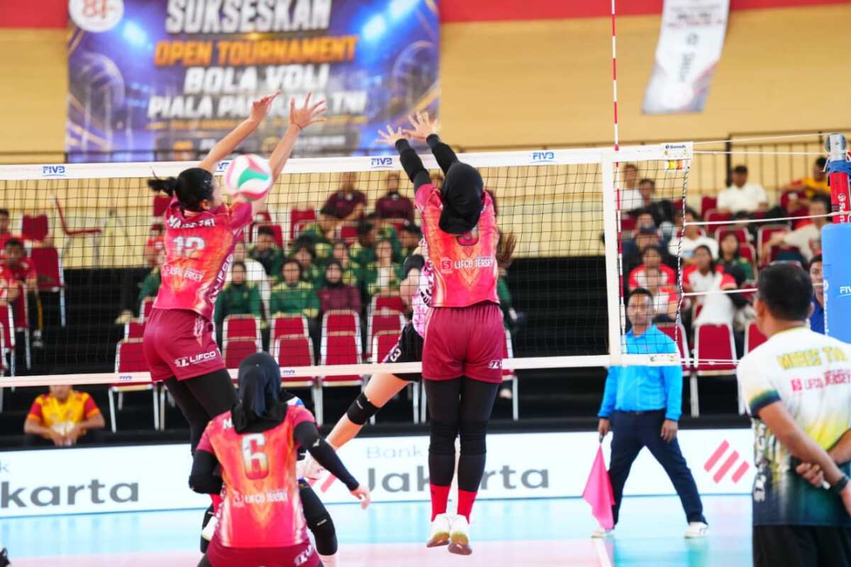 Aspers Panglima TNI Buka Open Tournament Bola Voli Piala Panglima TNI Tahun 2026 Aspers Panglima TNI Buka Open Tournament Bola Voli Piala Panglima TNI Tahun 2026