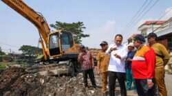 Teguran Wali Kota Surabaya Terkait Pengerjaan Jalan Teguran Wali Kota Surabaya Terkait Pengerjaan Jalan