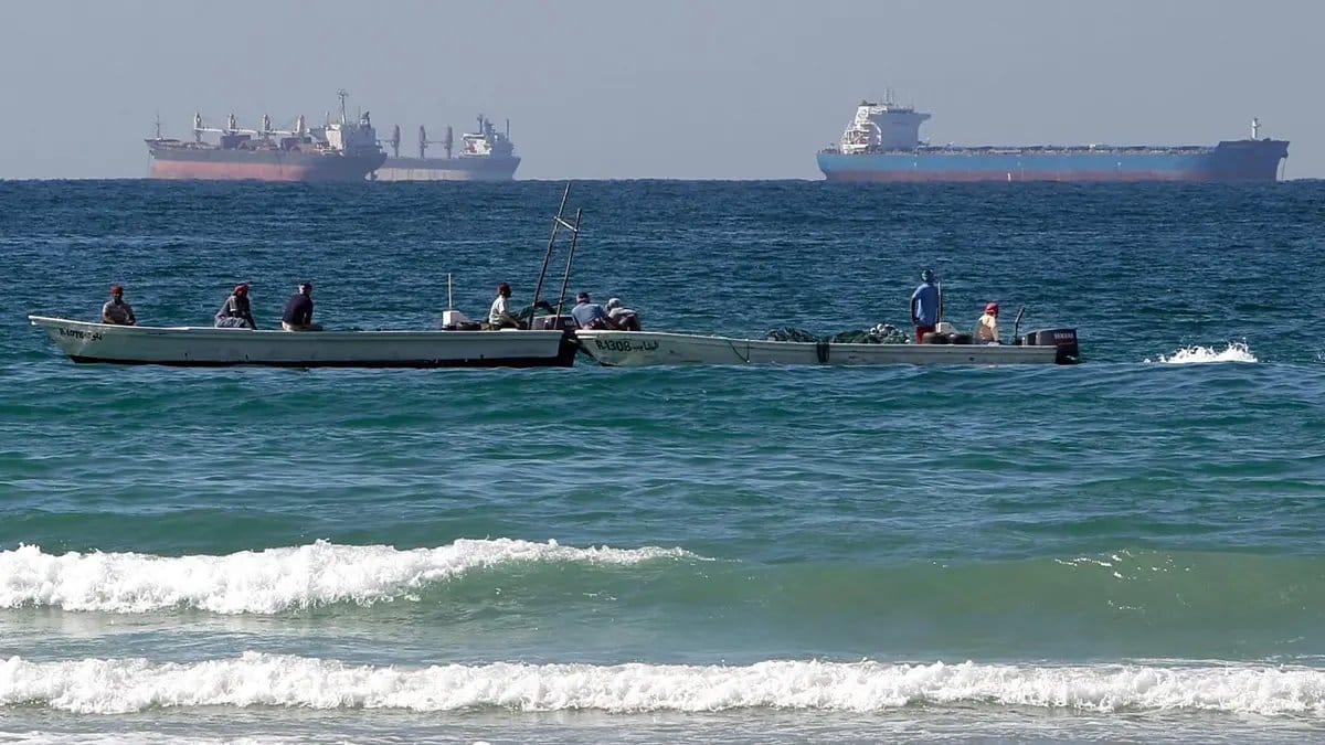 Iran dan Oman Sepakati Rute Pelayaran Strategis Iran dan Oman Sepakati Rute Pelayaran Strategis