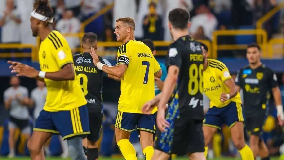 Ronaldo Cetak Rekor Gol dalam Kemenangan Al Nassr Ronaldo Cetak Rekor Gol dalam Kemenangan Al Nassr