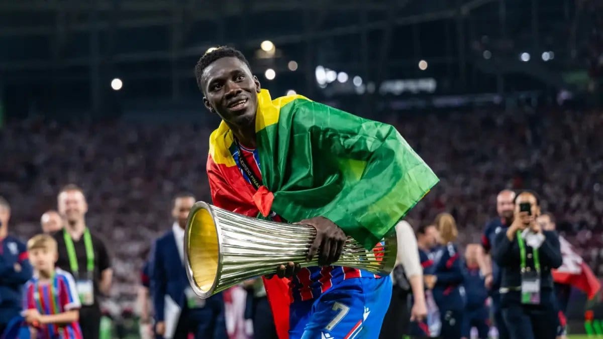 Liverpool Tertarik pada Ismaila Sarr dari Crystal Palace