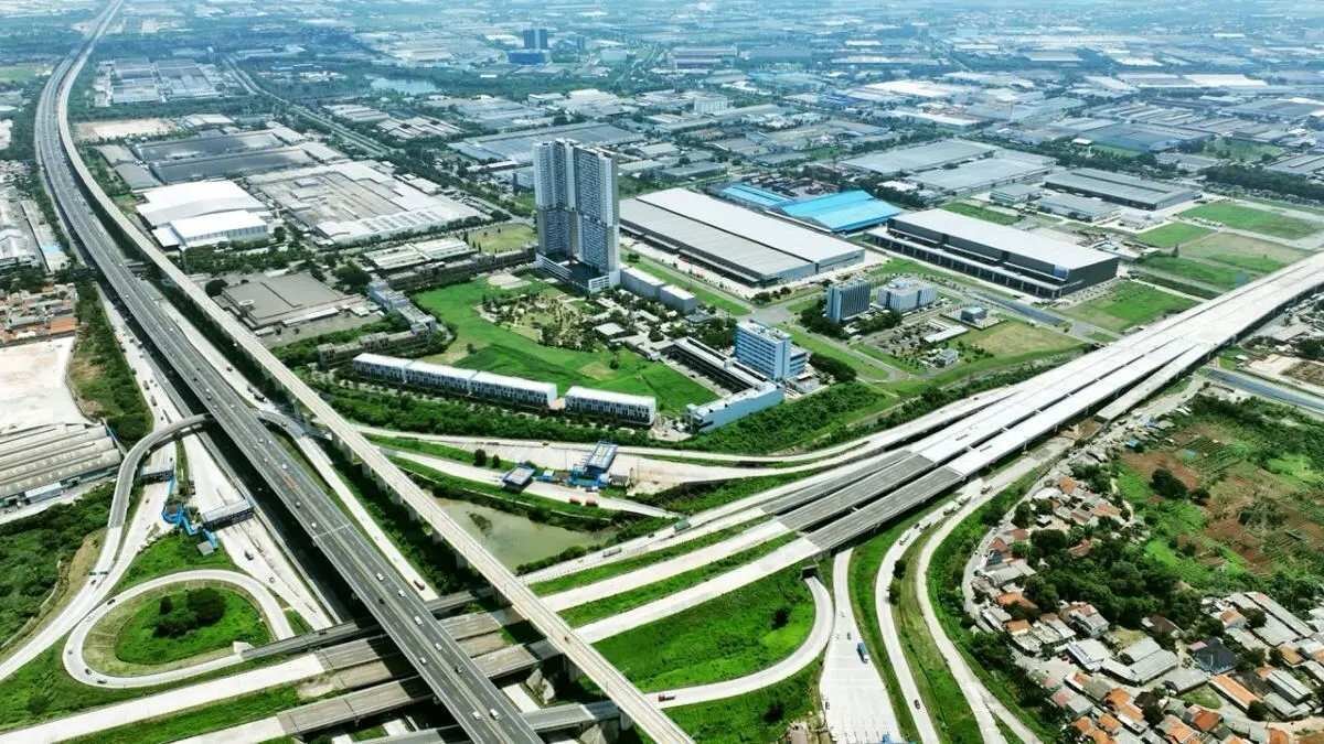 Pengembangan Infrastruktur Digital di Kawasan Industri BEFA Pengembangan Infrastruktur Digital di Kawasan Industri BEFA