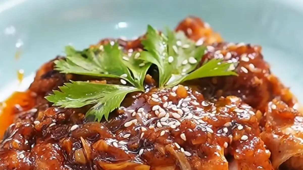 Resep Ayam Pedas Manis dengan Lapisan Gurih Resep Ayam Pedas Manis dengan Lapisan Gurih