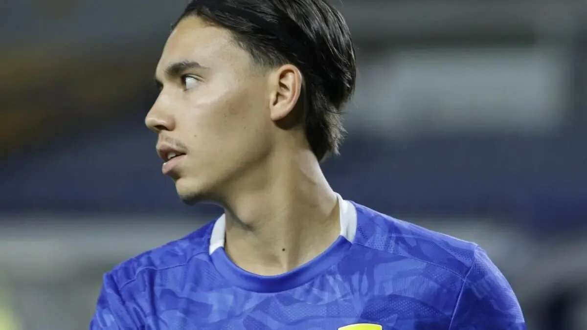 Transfer Dion Markx: Peluang Bermain untuk Persita