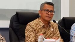 Kebijakan Kemenperin dalam Pengaturan Impor Tekstil Kebijakan Kemenperin dalam Pengaturan Impor Tekstil