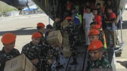 TNI AU distribusikan 729 ton logistik untuk korban gempa di NTT