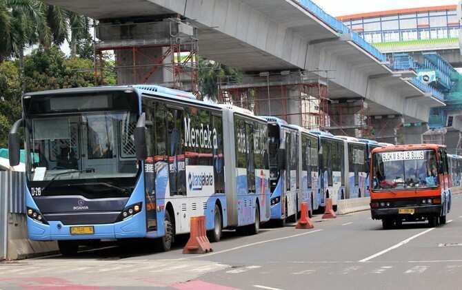 Akibat Demo di DPR, 21 Rute Transjakarta Terpengaruh
