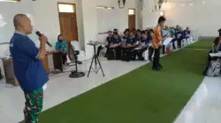 Jelang Masuk Kampus, Calon Mahasiswa Amik Taruna Dapat Pembekalan dari Koramil Leces