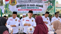 DPC MADAS Probolinggo Raya Berbagi Makanan Dan Minuman Gratis Di Haul Akbar Para Masyayikh