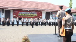 Polres Probolinggo Kota Beri Penghargaan ke 10 Personel Berprestasi