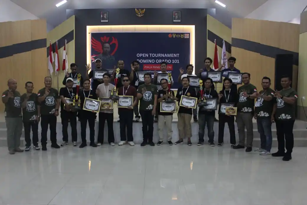 Open Turnamen Domino ORADO Piala Panglima TNI Digelar di Makodim 0901/Samarinda Open Turnamen Domino ORADO Piala Panglima TNI Digelar di Makodim 0901/Samarinda
