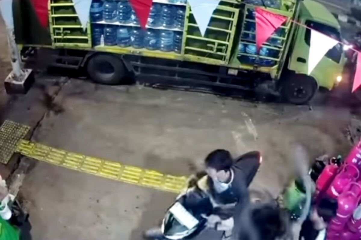 Menyelidiki Kasus Pembegalan yang Terekam CCTV di Tebet