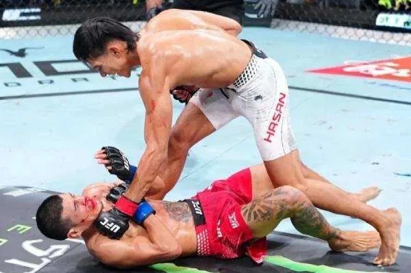 Momen Bersejarah Bilal Hasan di UFC