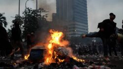 Implikasi Hukum Terhadap Tindakan Pembubaran Demonstrasi Implikasi Hukum Terhadap Tindakan Pembubaran Demonstrasi