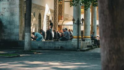 Jadwal Waktu Shalat Kuningan 3 September 2026