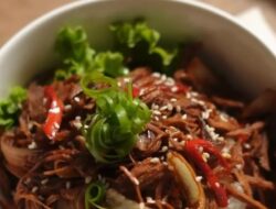 Resep Ayam Suwir Teriyaki: Praktis dan Bumbu Meresap