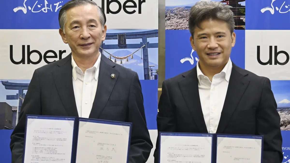 Upaya Uber dan Pemerintah Fujiyoshida Mengatasi Overtourism di Kaki Gunung Fuji