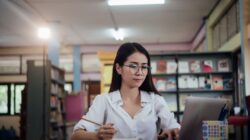 5 Zodiak yang Berpotensi Sukses dalam Karier