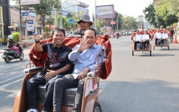 200 Becak Listrik Untuk Pengemudi di Cirebon