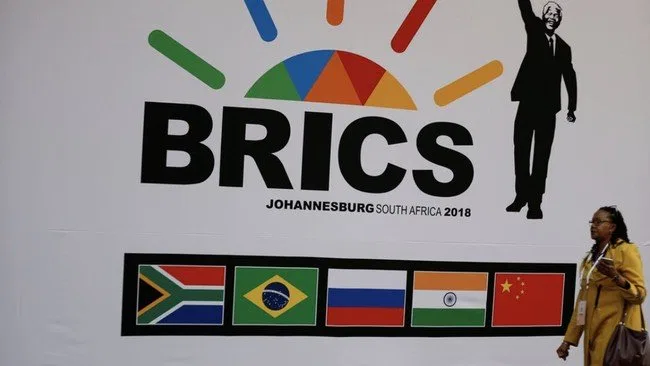 Transformasi BRICS: Menuju Sistem Pembayaran Baru Transformasi BRICS: Menuju Sistem Pembayaran Baru