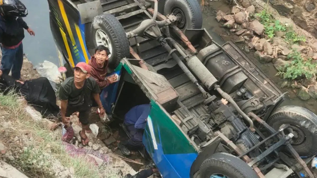 Investigasi Lanjutan Kecelakaan Minibus Besan di Kali Cikumpa