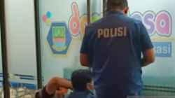Aksi Penutupan Kantor Dinas Akibat Ketidakpuasan Hasil Seleksi Calon Kades