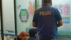 Aksi Penutupan Kantor Dinas Akibat Ketidakpuasan Hasil Seleksi Calon Kades