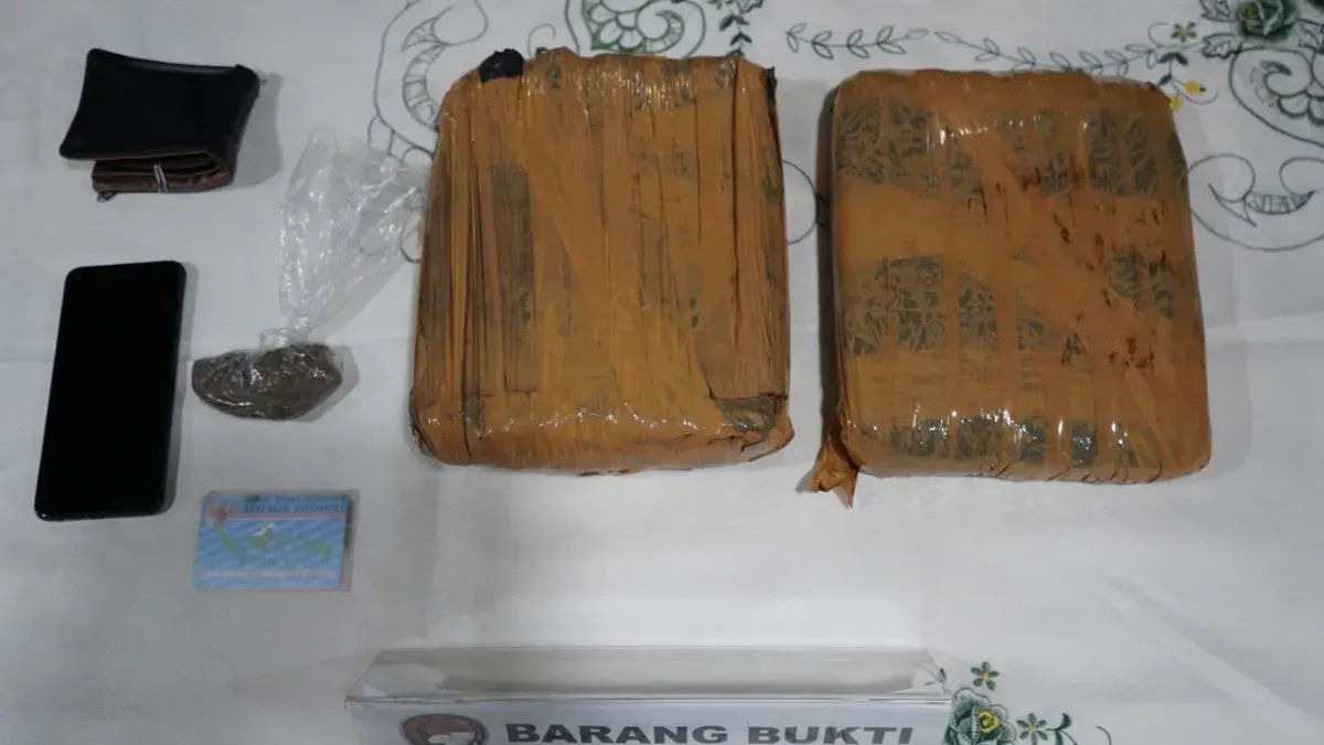 Pengungkapan Jaringan Ganja di Duren Sawit