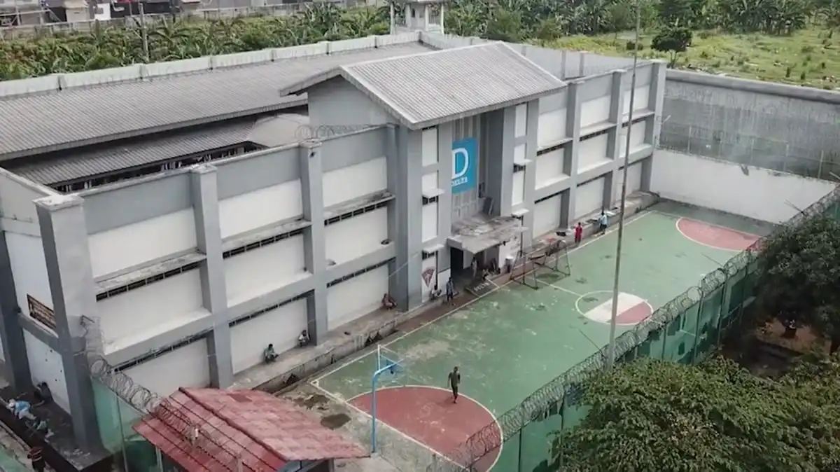 Fasilitas Mewah dan Narapidana Terkenal di Lapas Cibinong