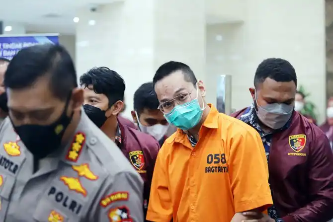 Pembebasan Bersyarat Indra Kenz di Tengah Kontroversi Fasilitas Lapas
