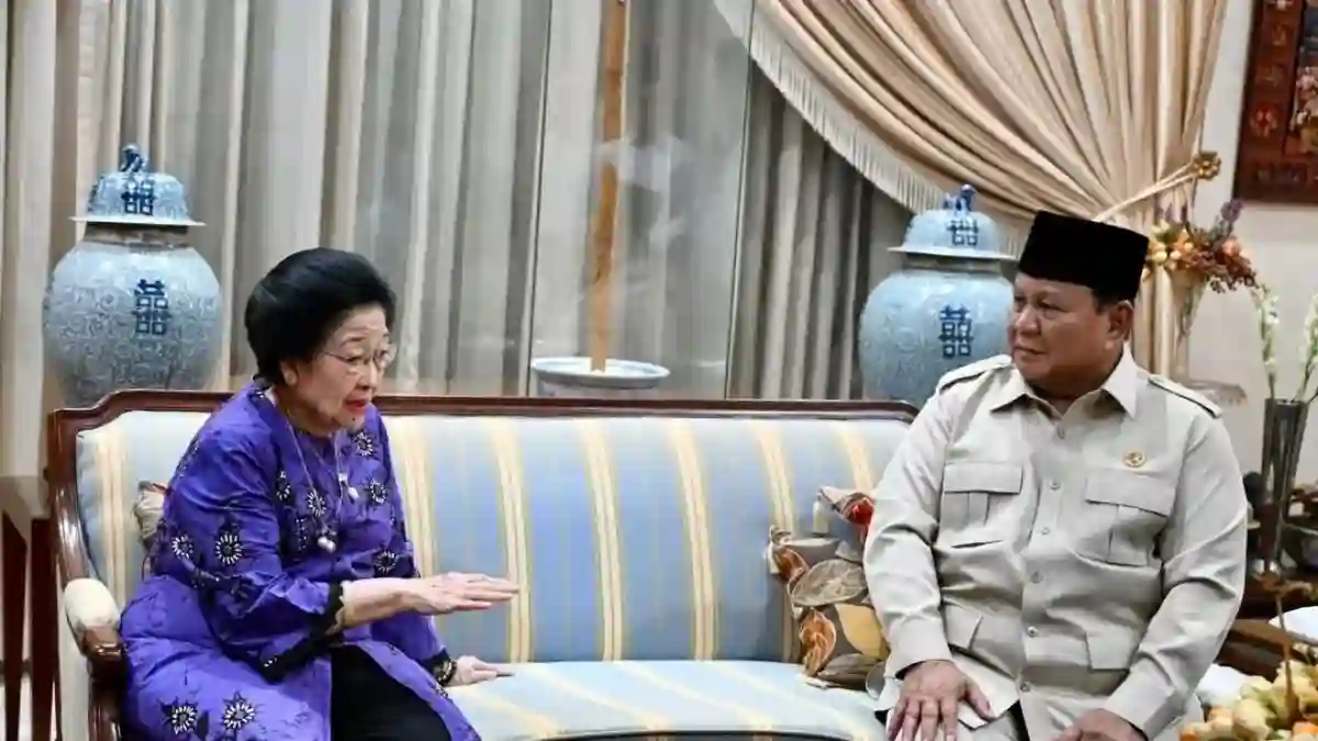 Prabowo Mengunjungi Megawati untuk Menyampaikan Duka Cita