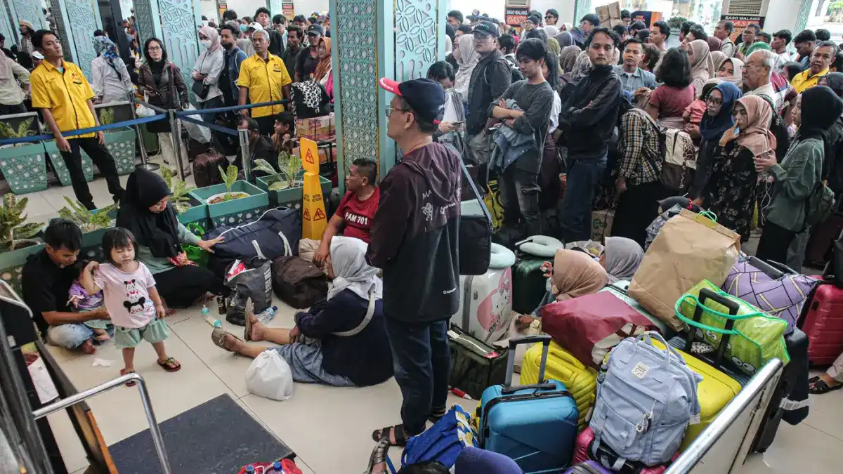 Jumlah Penumpang Kereta Jakarta Meningkat Signifikan
