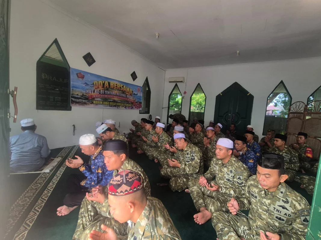Jelang HUT ke-81 TNI, Prajurit Kodim 1002/HST Gelar Doa Bersama