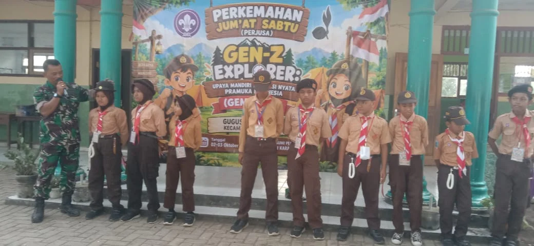 Wujudkan Kedisiplinan dan Kemandirian, Koramil Pajarakan Hadiri Pembukaan Latihan Gabungan Pramuka