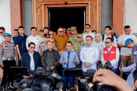 Pemerintah Gerak Cepat Atasi Antrean BBM di Bali, Kerahkan 7 Kapal hingga Stok Ditambah