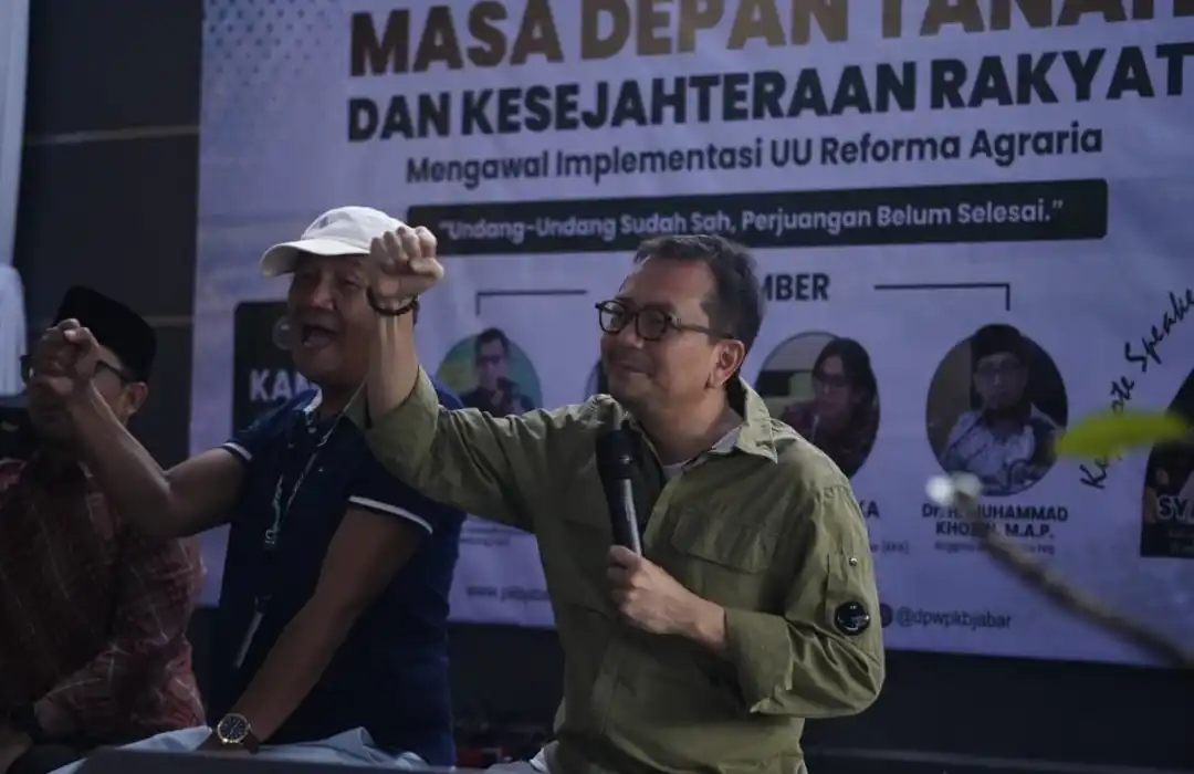 yang kaya dan yang miskin terjadi disparitas yang cukup tinggi