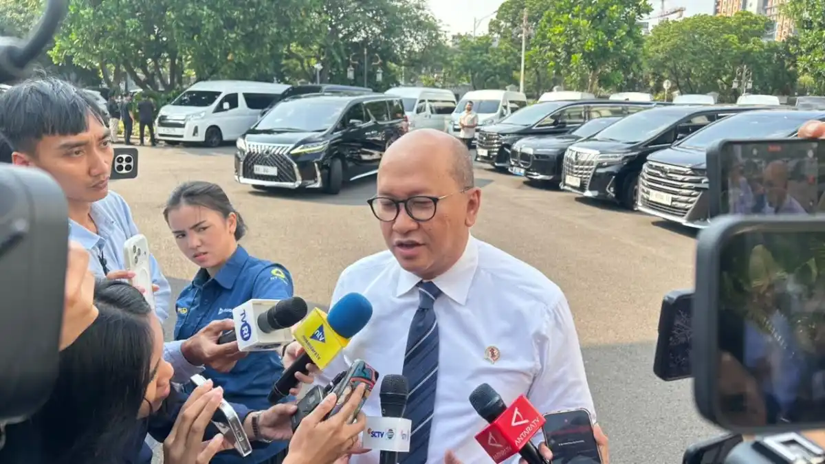 Strategi Demutualisasi Bursa Efek Indonesia